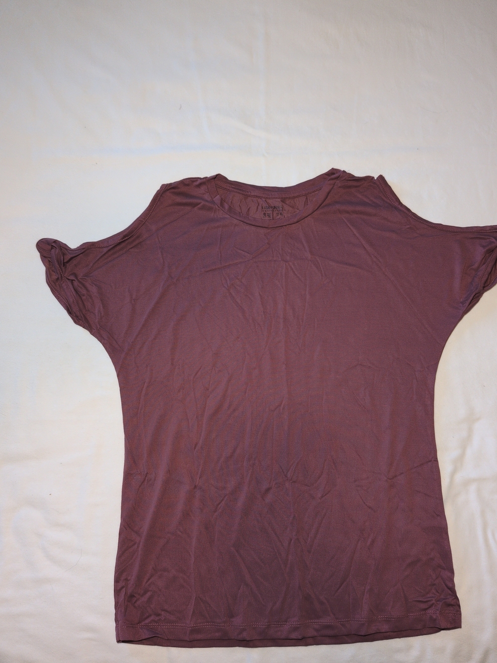 Lisa Rinna Collection Cold-Shoulder Tee in Plum